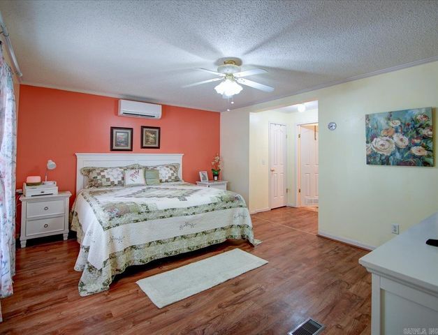 227 Century Circle, Hot Springs, AR 71913