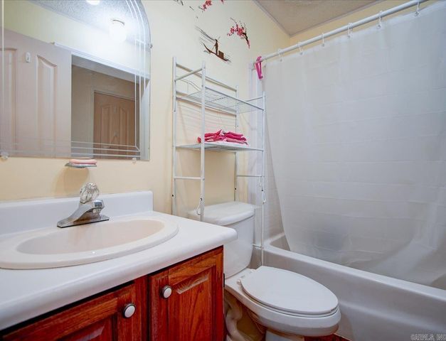 227 Century Circle, Hot Springs, AR 71913