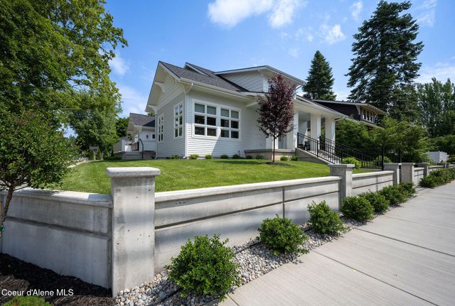 215 W Foster AVE, Coeur D'alene, ID 83814