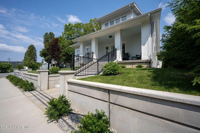 215 W Foster AVE, Coeur D'alene, ID 83814