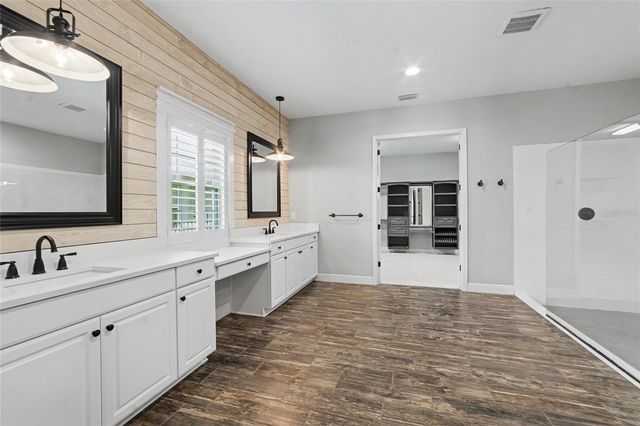 5806 SHELL RIDGE DRIVE, Lithia, FL 33547