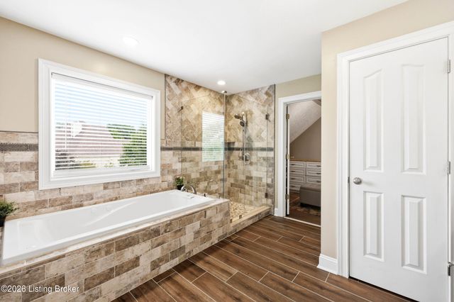 6702 Northwind Way, Crestwood, KY 40014