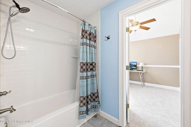 6702 Northwind Way, Crestwood, KY 40014