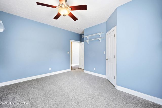 6702 Northwind Way, Crestwood, KY 40014
