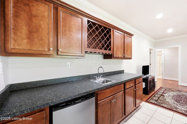 6702 Northwind Way, Crestwood, KY 40014