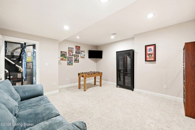 6702 Northwind Way, Crestwood, KY 40014