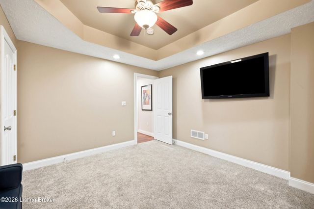 6702 Northwind Way, Crestwood, KY 40014