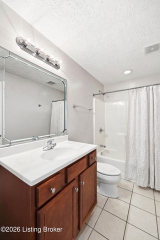6702 Northwind Way, Crestwood, KY 40014