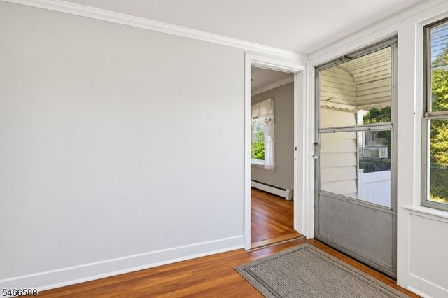 79 Merselis Ave, Clifton City, NJ 07011
