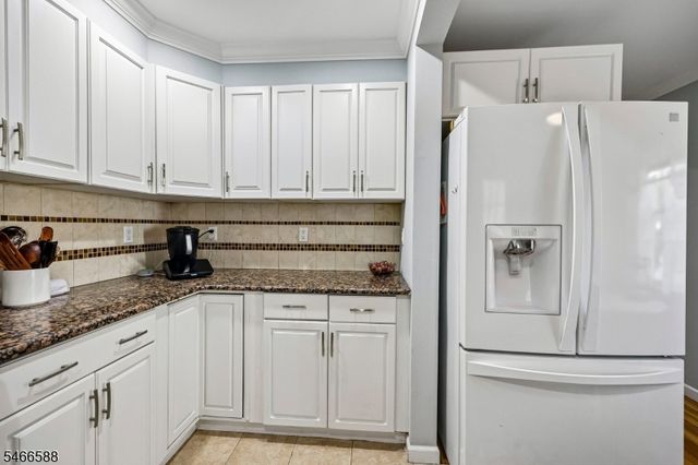 79 Merselis Ave, Clifton City, NJ 07011