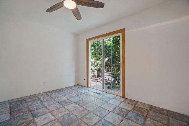 1005 Dover Dr, Lodi, CA 95242