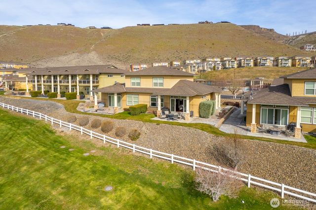 23466 Sunserra Loop NW, Quincy, WA 98848