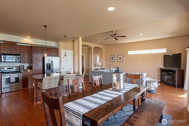 23466 Sunserra Loop NW, Quincy, WA 98848