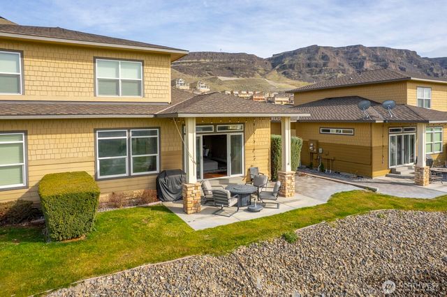 23466 Sunserra Loop NW, Quincy, WA 98848