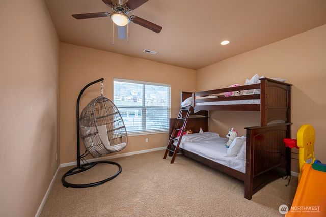 23466 Sunserra Loop NW, Quincy, WA 98848