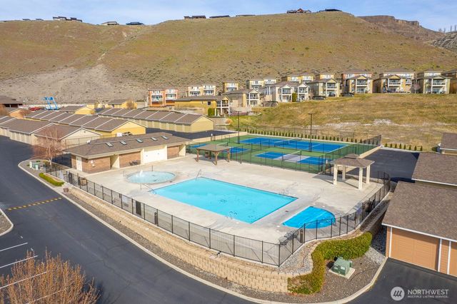 23466 Sunserra Loop NW, Quincy, WA 98848