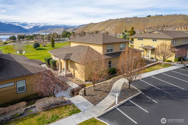 23466 Sunserra Loop NW, Quincy, WA 98848