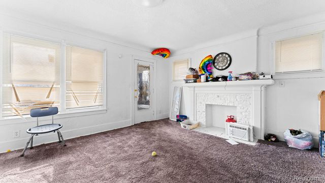 2984 Leslie Street, Detroit, MI 48238