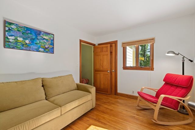 64 Lakeside Dr, Groton, MA 01450