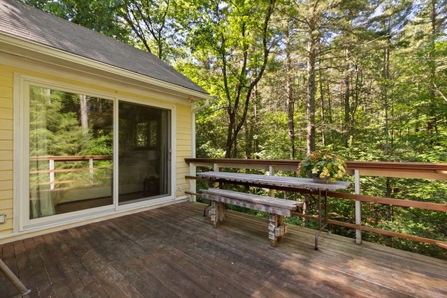 64 Lakeside Dr, Groton, MA 01450