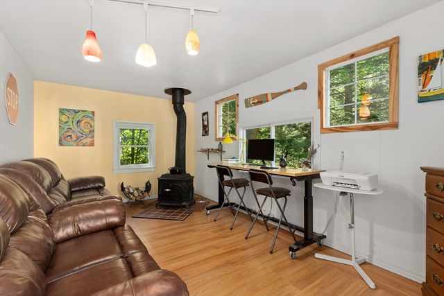 64 Lakeside Dr, Groton, MA 01450