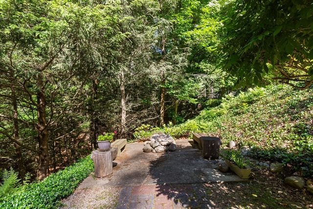 64 Lakeside Dr, Groton, MA 01450