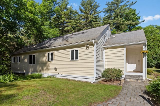 64 Lakeside Dr, Groton, MA 01450