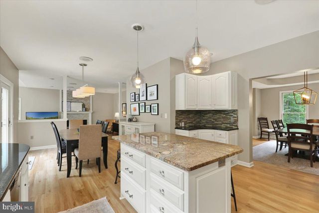 415 GREENVILLE RD, Denver, PA 17517