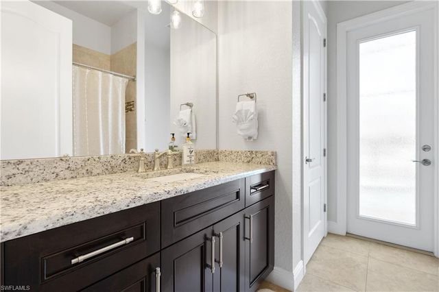 1431 SW 40th TER, Cape Coral, FL 33914