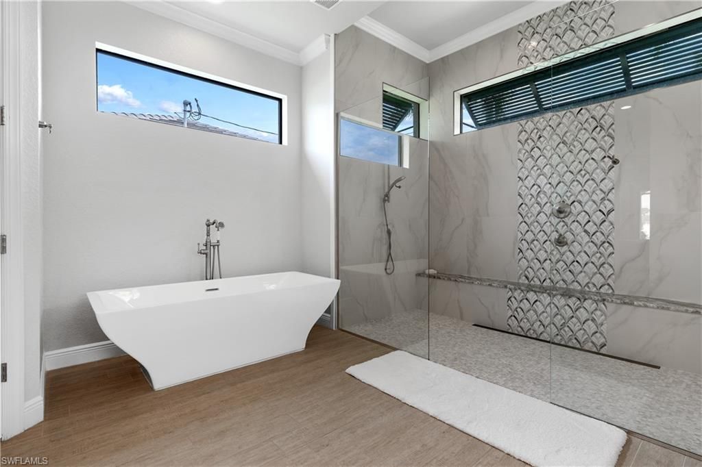 Image 22 of property listing at 1431 SW 40th TER, Cape Coral, FL 33914