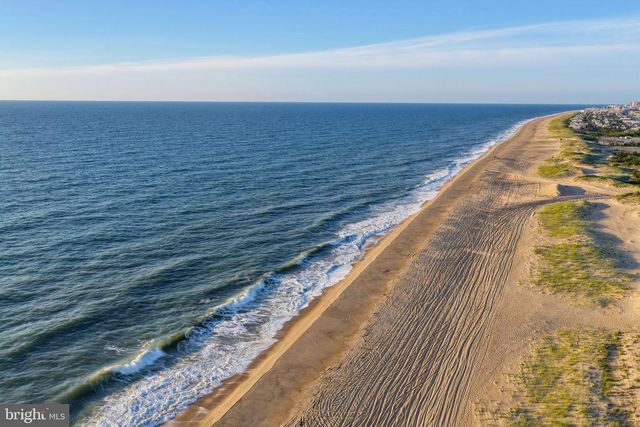 37135 OCEAN PARK LN, Fenwick Island, DE 19944
