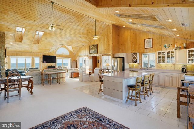 37135 OCEAN PARK LN, Fenwick Island, DE 19944