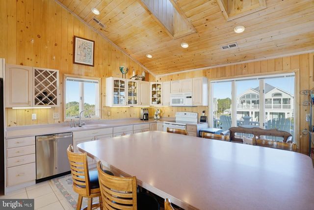 37135 OCEAN PARK LN, Fenwick Island, DE 19944