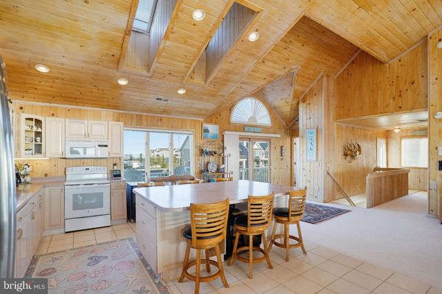 37135 OCEAN PARK LN, Fenwick Island, DE 19944