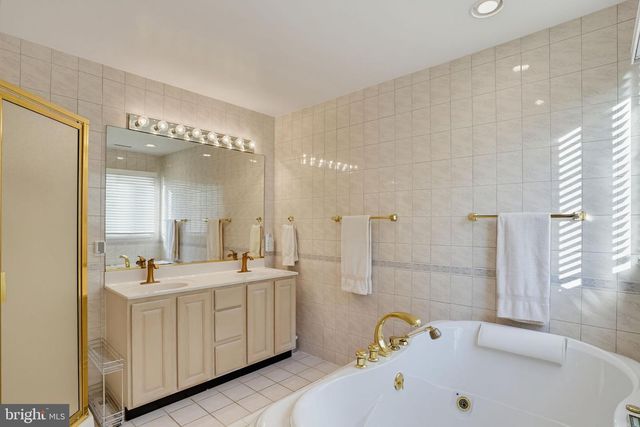 37135 OCEAN PARK LN, Fenwick Island, DE 19944