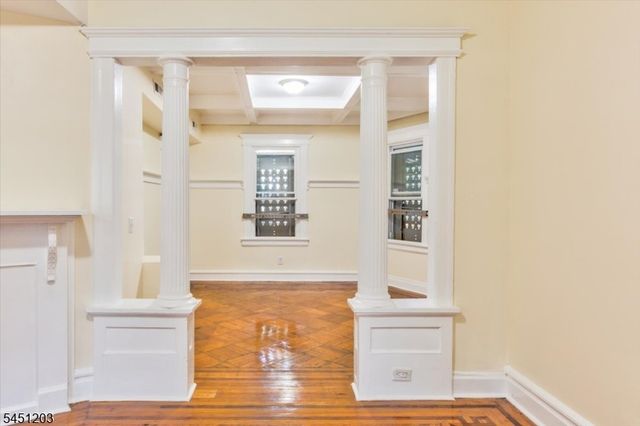 31 Voorhees St, Newark City, NJ 07108