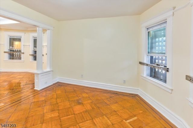 31 Voorhees St, Newark City, NJ 07108