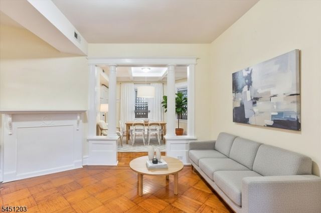 31 Voorhees St, Newark City, NJ 07108