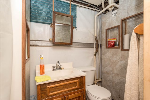 1829 47th Street, Des Moines, IA 50310