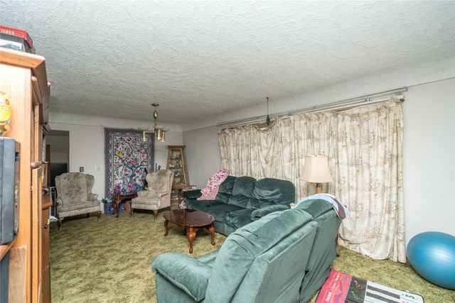 1829 47th Street, Des Moines, IA 50310