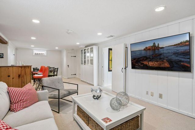 4111 Raleigh Avenue, Saint Louis Park, MN 55416