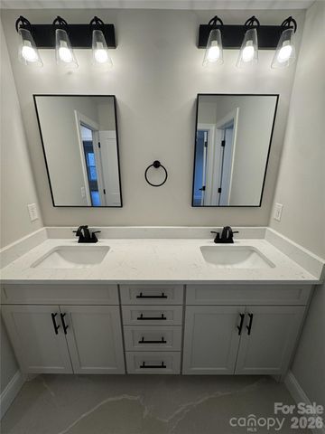 112 Wexford Pointe 5, Hickory, NC 28601