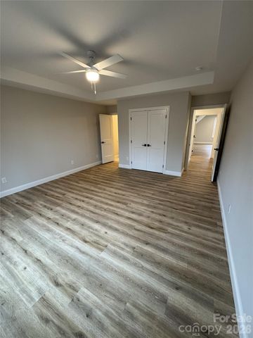 112 Wexford Pointe 5, Hickory, NC 28601