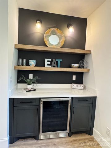 112 Wexford Pointe 5, Hickory, NC 28601