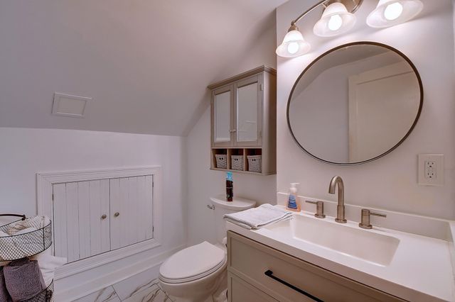 647 Main Street A, Oxford, MA 01537