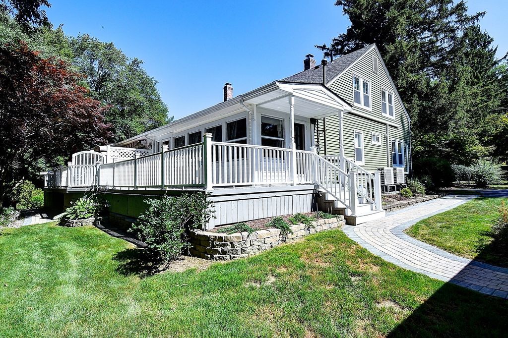 647 Main Street A, Oxford, MA 01537