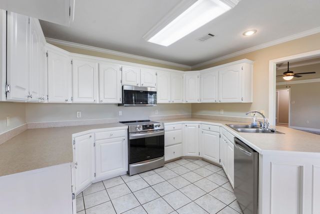 18 Cornerstone Drive, Greenbrier, AR 72058