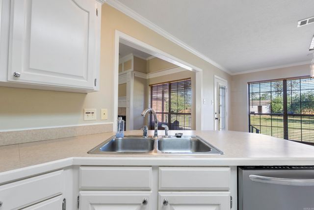 18 Cornerstone Drive, Greenbrier, AR 72058