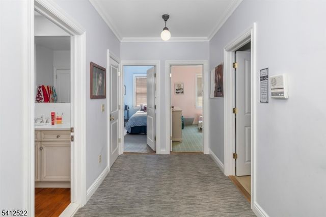 6 Harding Ct, Passaic City, NJ 07055