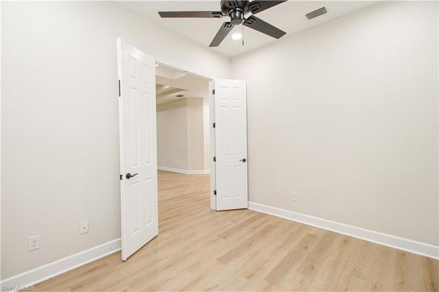 9122 Isla Bella CIR, Bonita Springs, FL 34135